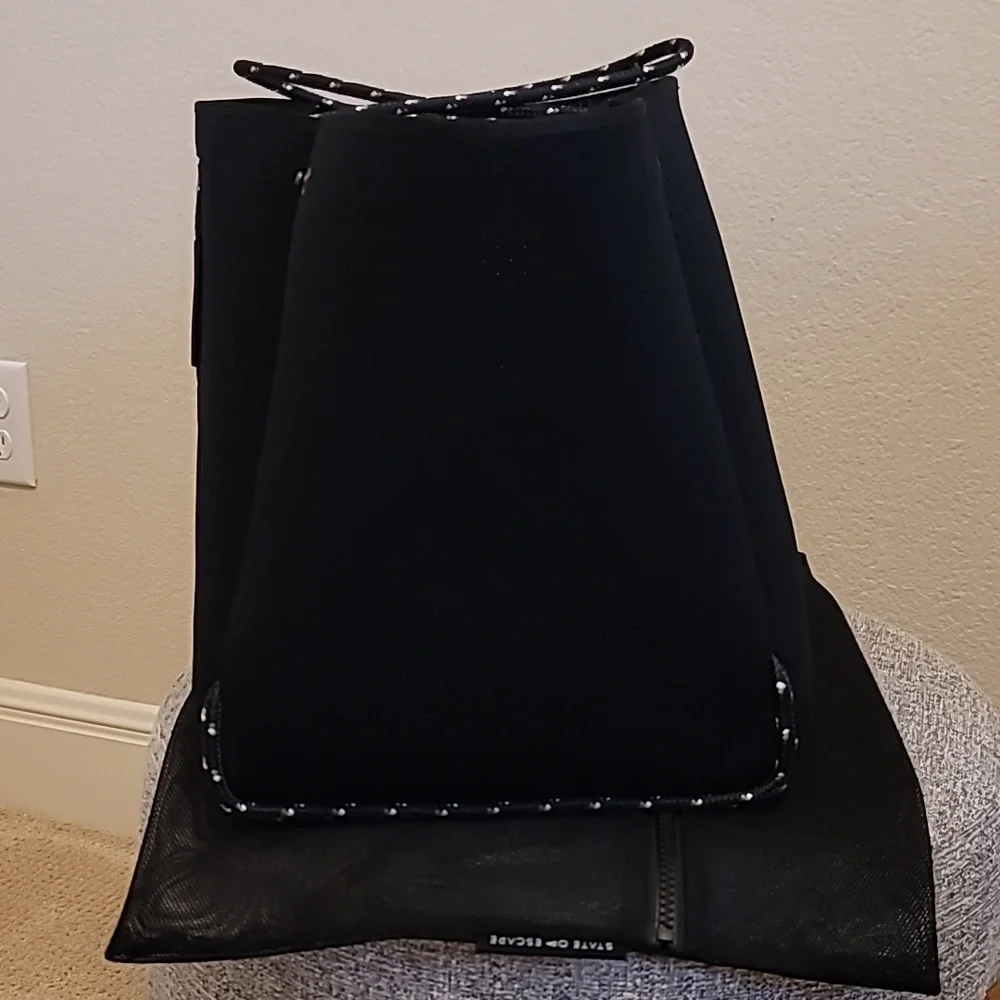 State of Escape, Escape Tote Bag - Picture 8 of 10